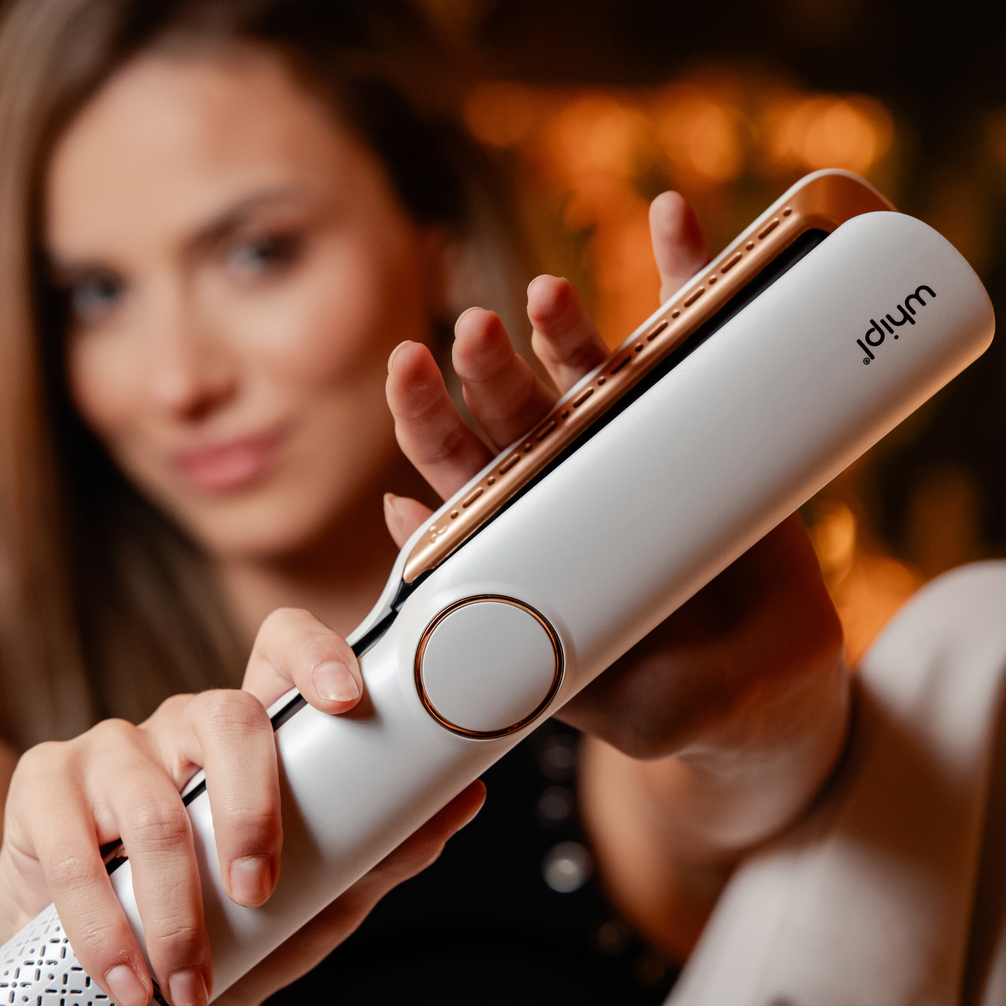 Whipl™  Straithair Pro - Luftglätter + GRATIS Airstyler inkl. 5 Aufsätze